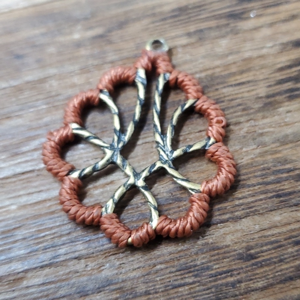 P203 braided lotus drop pendant vintage estate find‎